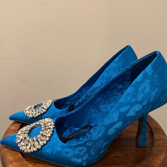 Zara Blue Embellished Heels - NWT - Picture 3 of 7